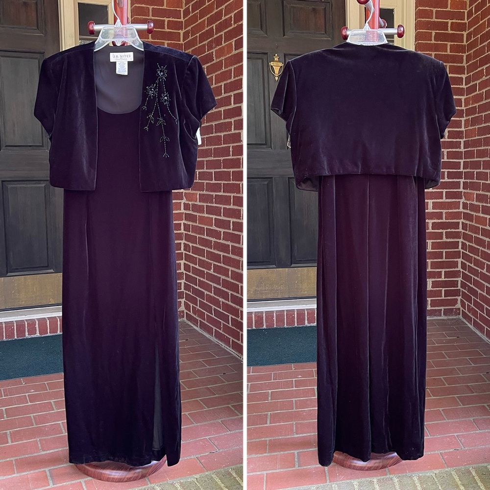 J R Nites by Caliendo Jacket & Long Black Sleeveless Dress